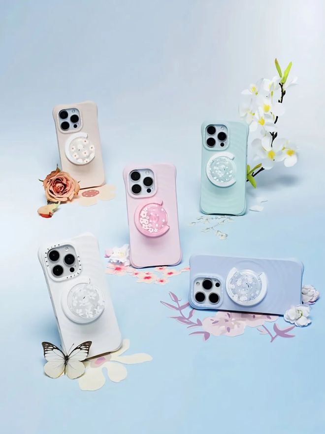 和IU的绽放满足了少女的全部幻想开元ky棋牌本周时髦大事|陈都灵(图15) 和IU的绽放满足了少女的全部幻想开元ky棋牌本周时髦大事|陈都灵(图15)